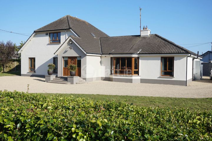 Cranny`s Lodge, Rosslare Harbour, Co. Wexford