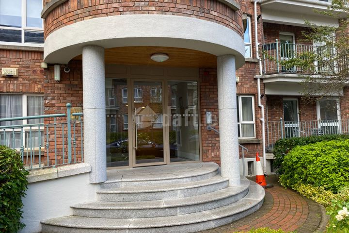Apartment 64, Eglington, Donnybrook Castle, Donnybrook, Dublin 4
