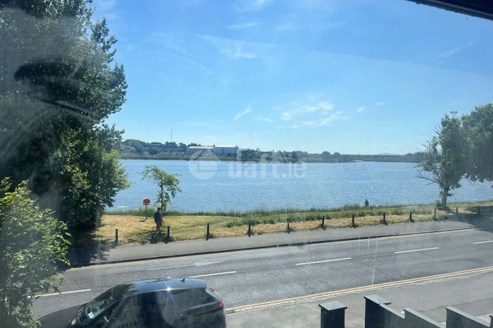 16 Lough Atalia Road, Galway, Galway City Centre