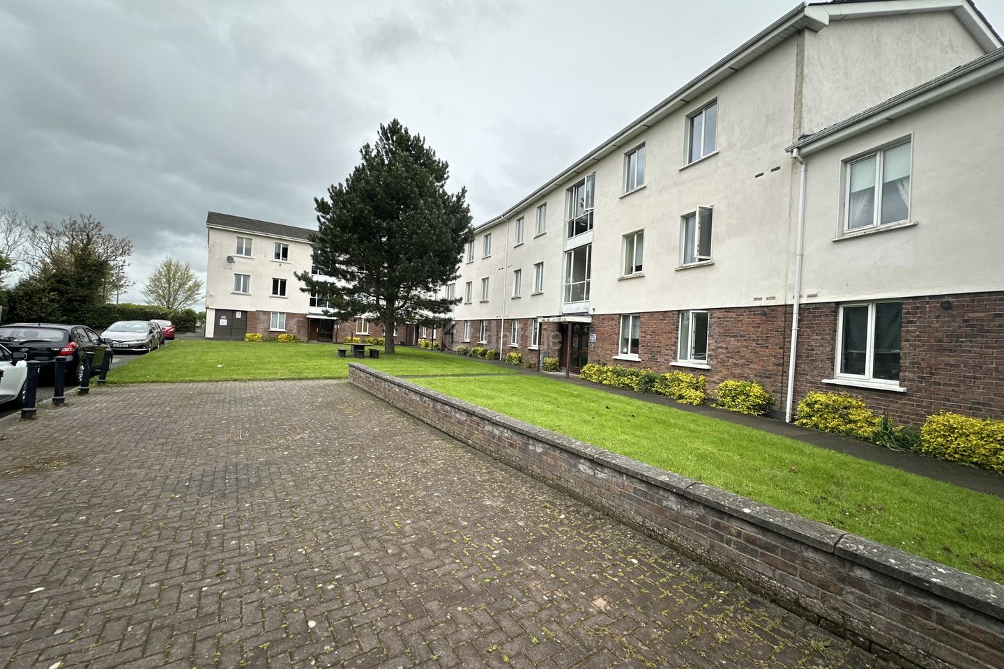 Apartment 7, Block 2, Finnstown Hall, Lucan, Co. Dublin is for rent on