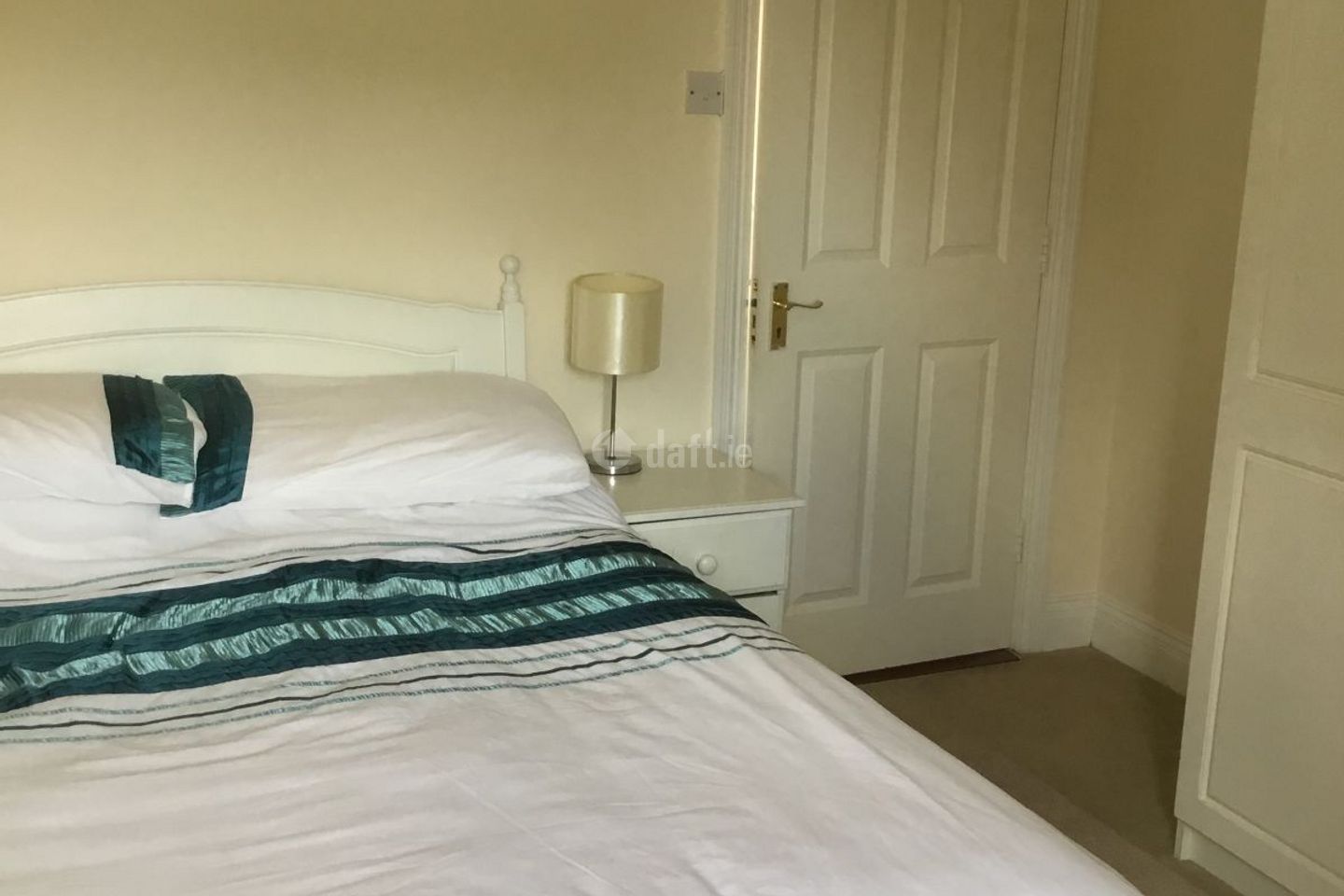 Summerville, Reeves Wood, Douglas Road, Cork, Cork City Centre to share