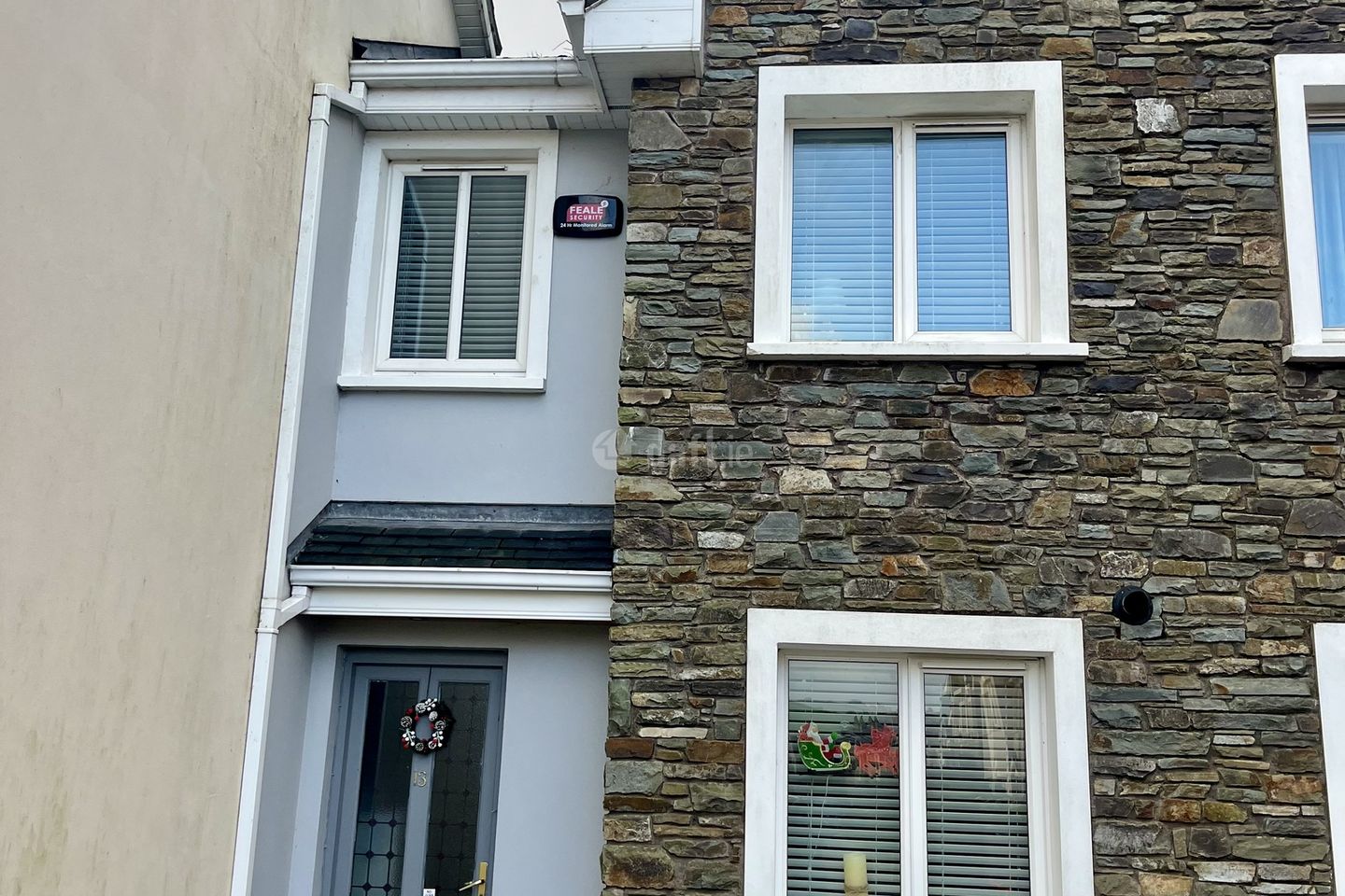 Seanabothair ( 3km from Blackpool ), Killeens, Co. Cork is for rent on