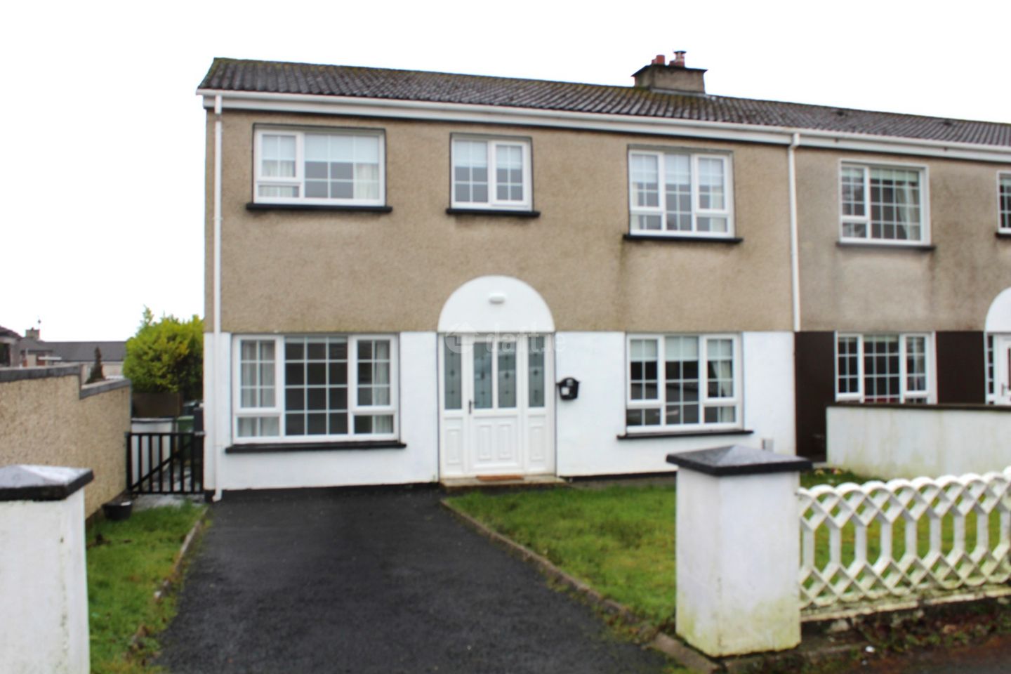 27 Meadowbank Park, Letterkenny, Co. Donegal is for rent on Daft.ie