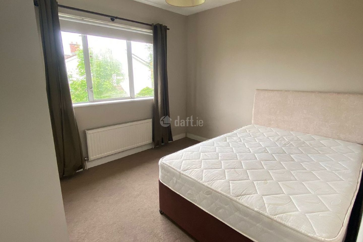 College Park Avenue, Dublin 16, Ballinteer, Dublin 16 to share on Daft.ie