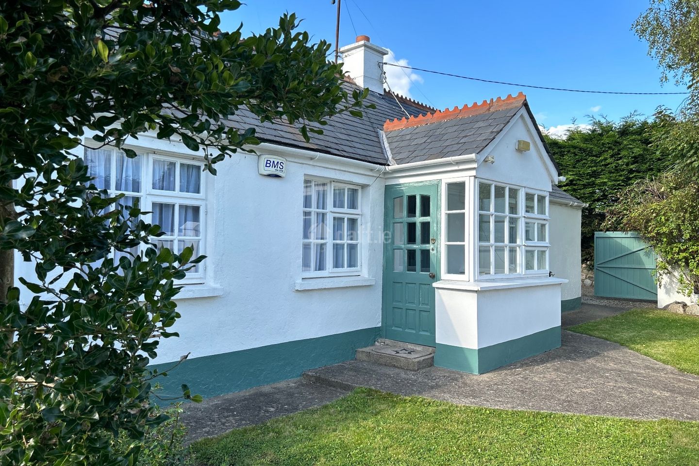 Holly Cottage, Newcastle Road, Kilcoole, Co. Wicklow is for rent on Daft.ie