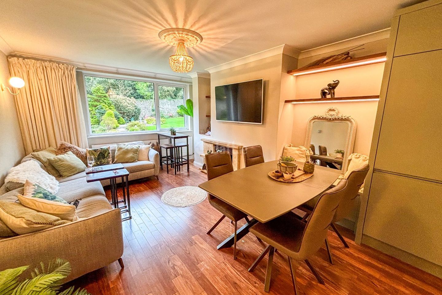 Short Let, Killiney Hill Park Apartments, Killiney Hill Road, Dalkey