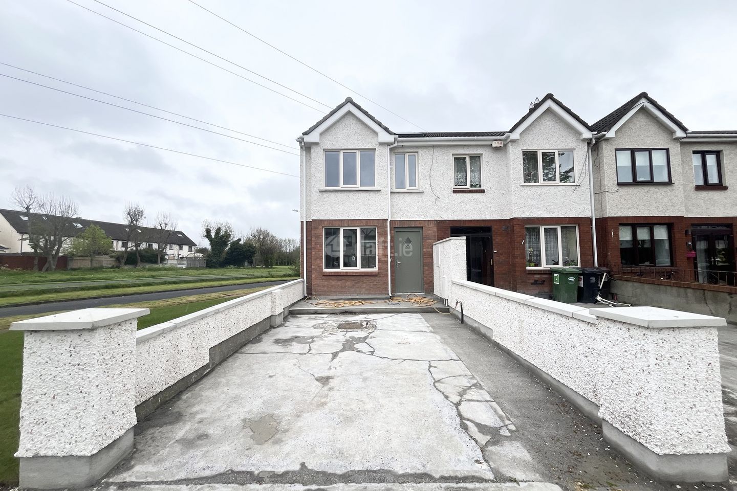 Woodford Park, Clondalkin, Dublin 22 is for rent on Daft.ie