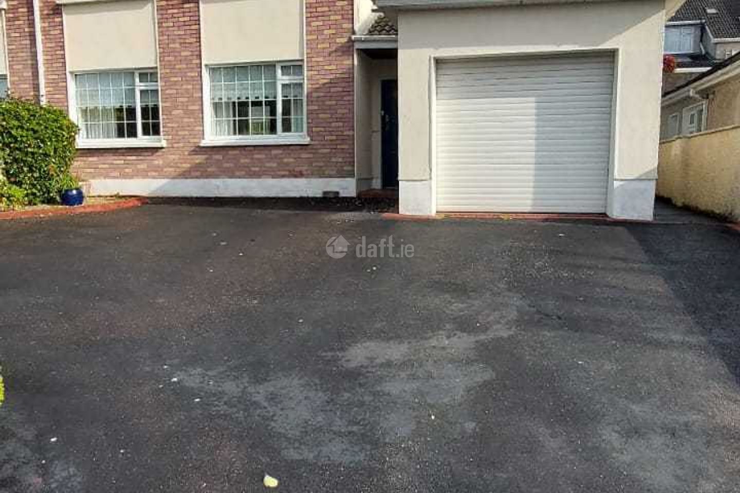 31 Halldene Estate, Curraheen Road, Co. Cork is for rent