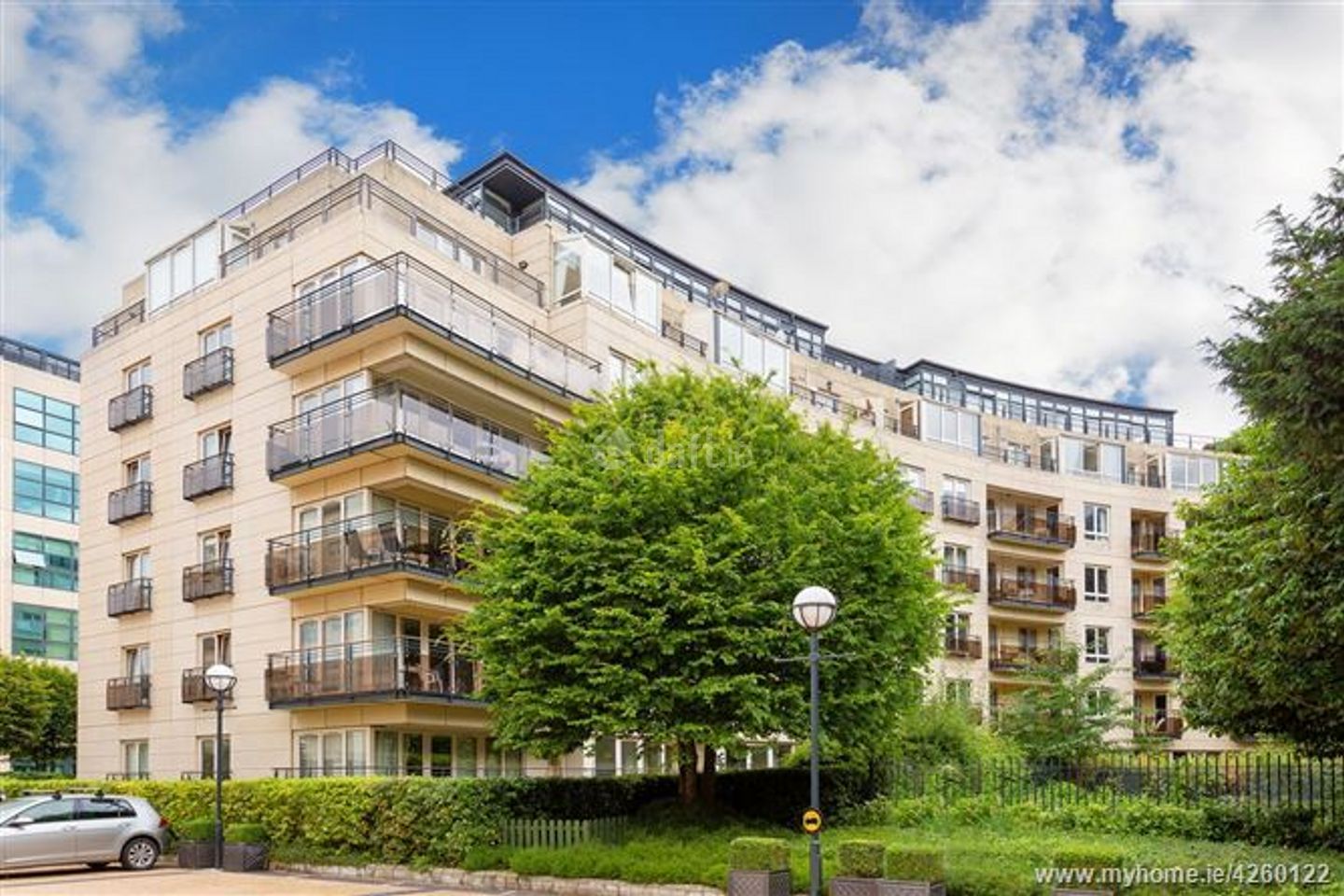 Apartment 17, The Oaks, Herbert Park Lane, Ballsbridge, Dublin 4 is for