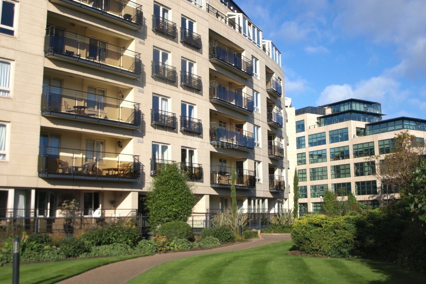 Apartment 10, The Oaks, Herbert Park Lane, Ballsbridge, Dublin 4 is for