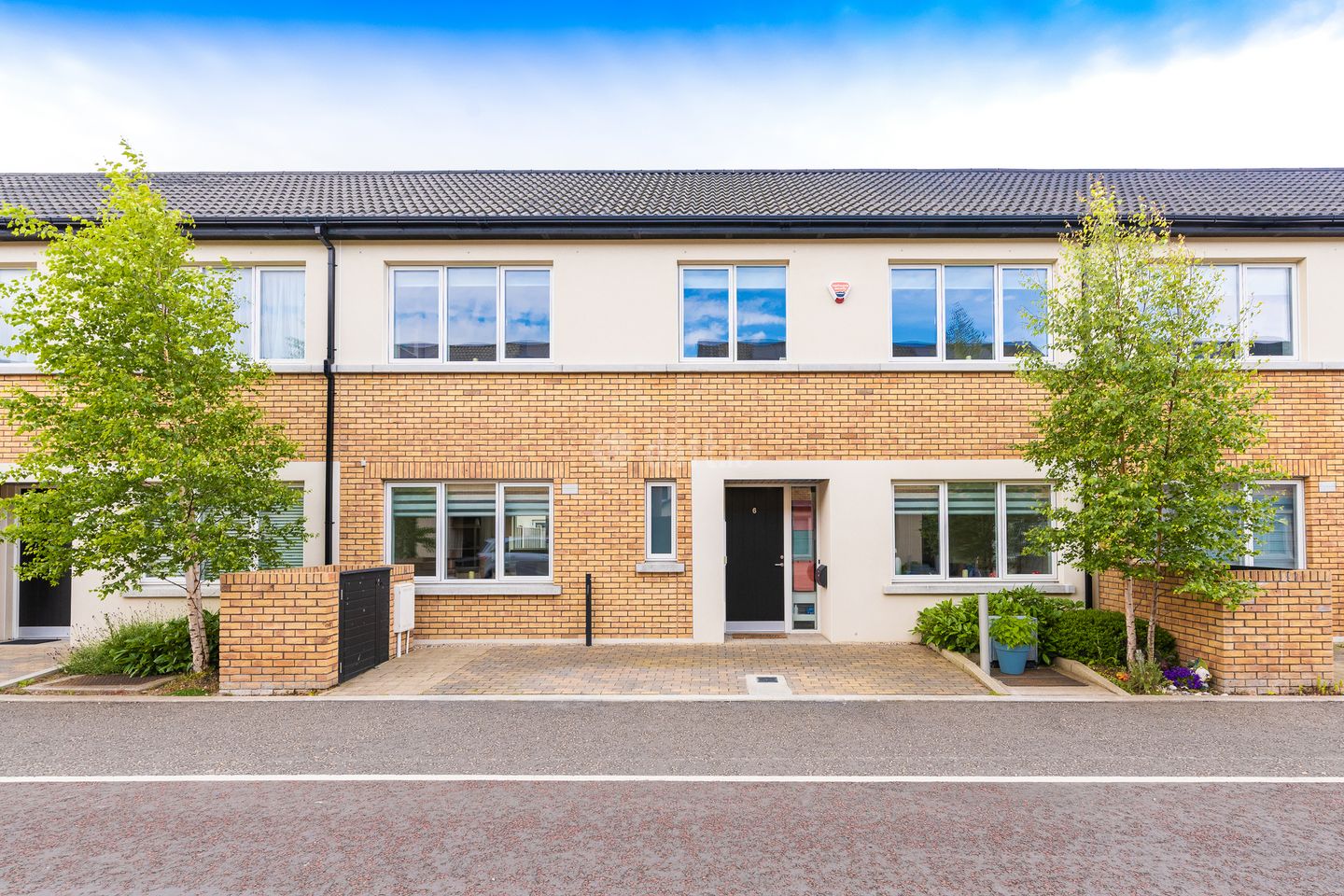 6 Larkfield Dale, Leopardstown, Dublin 18 is for rent on Daft.ie