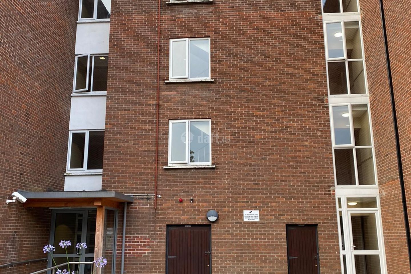 221 Richmond Court, Richmond Avenue South, Milltown, Dublin 6 is for