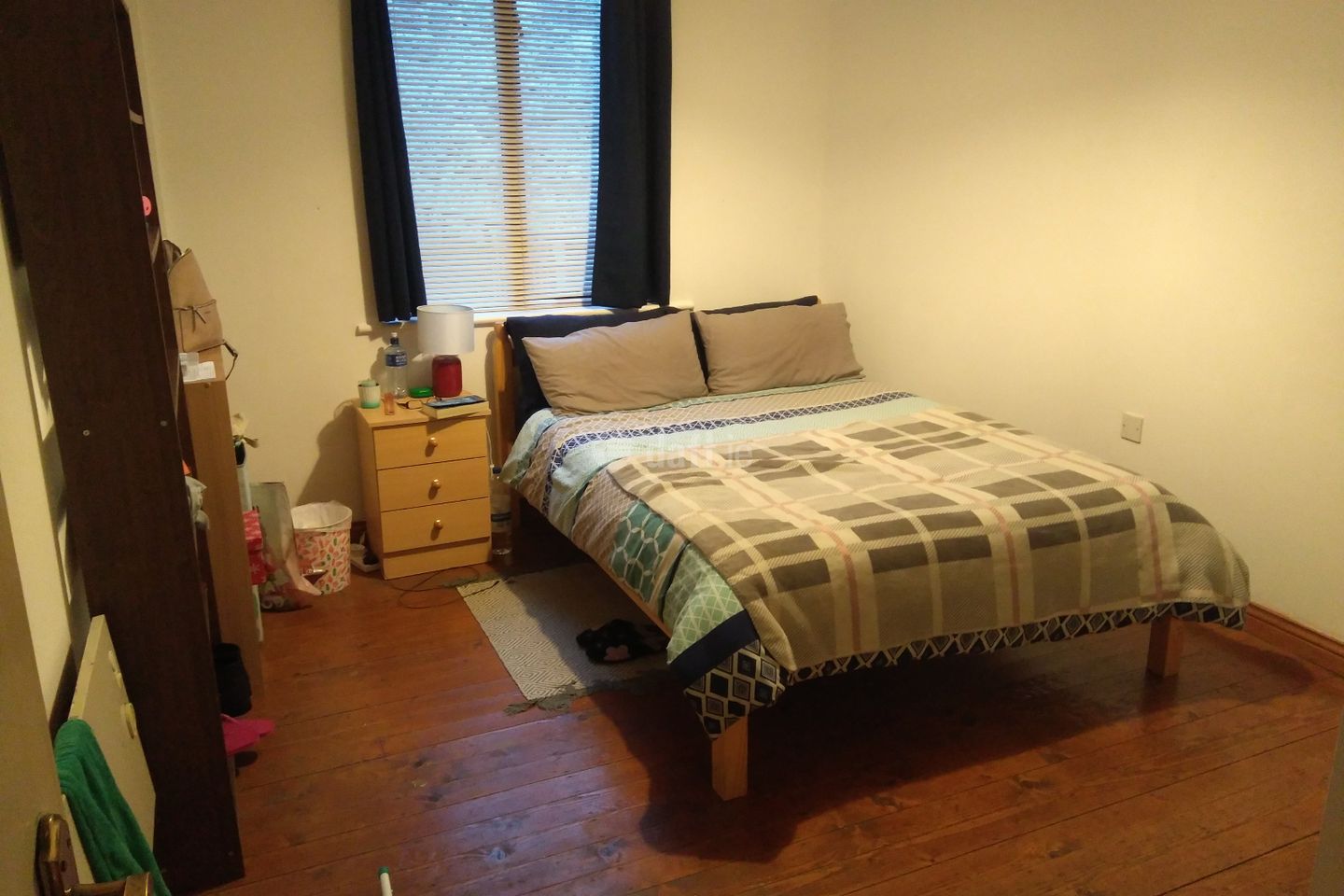 cross st, Galway City Centre to share on Daft.ie