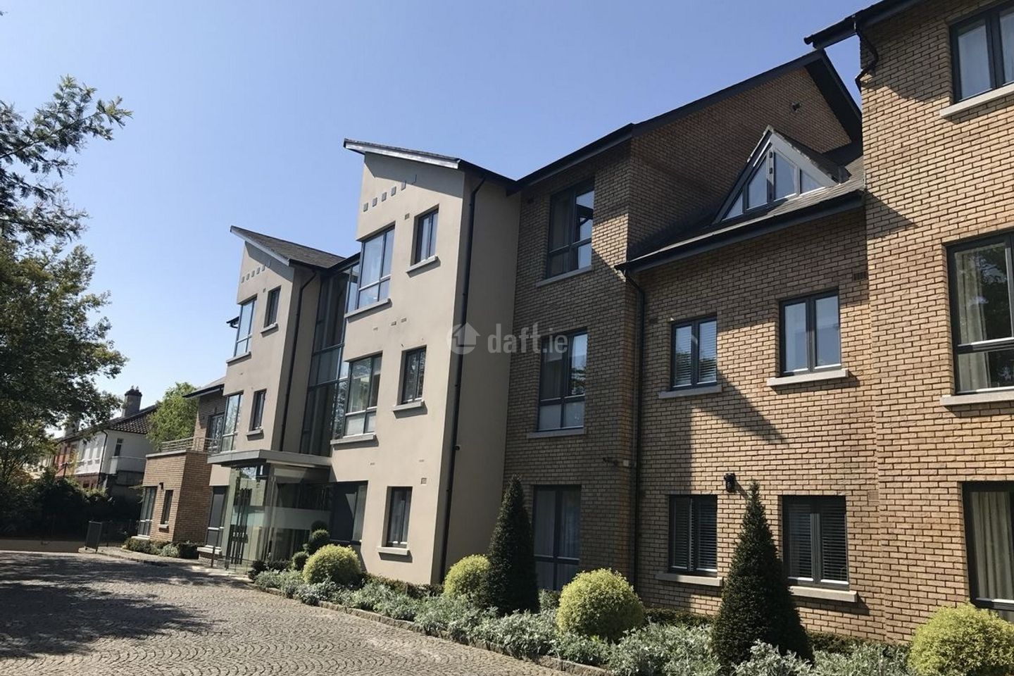 Apartment 4, Embassy Court, Ballsbridge, Dublin 4 is for rent on Daft.ie