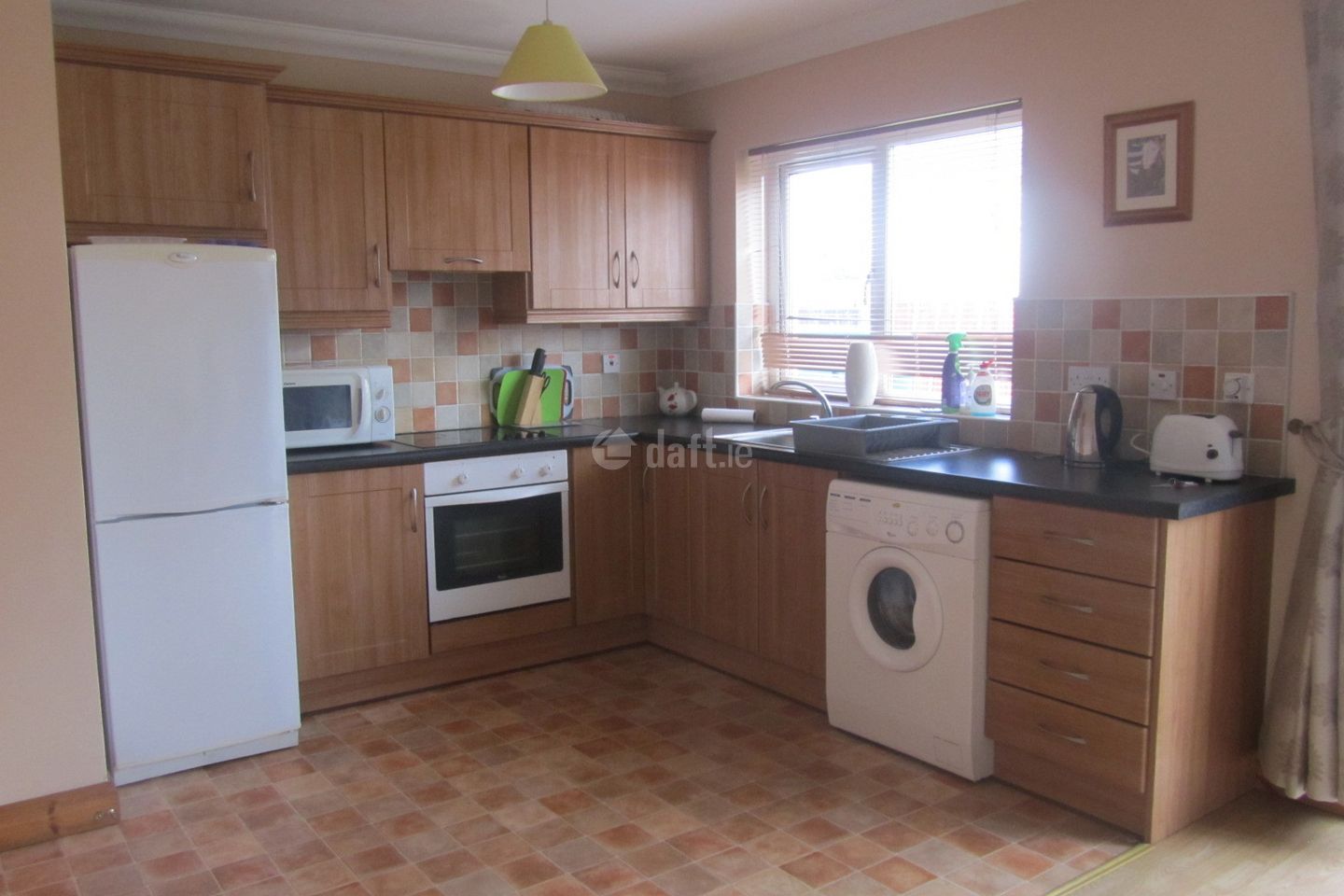 84 Lakeview, Castlebar, Co. Mayo is for rent on Daft.ie