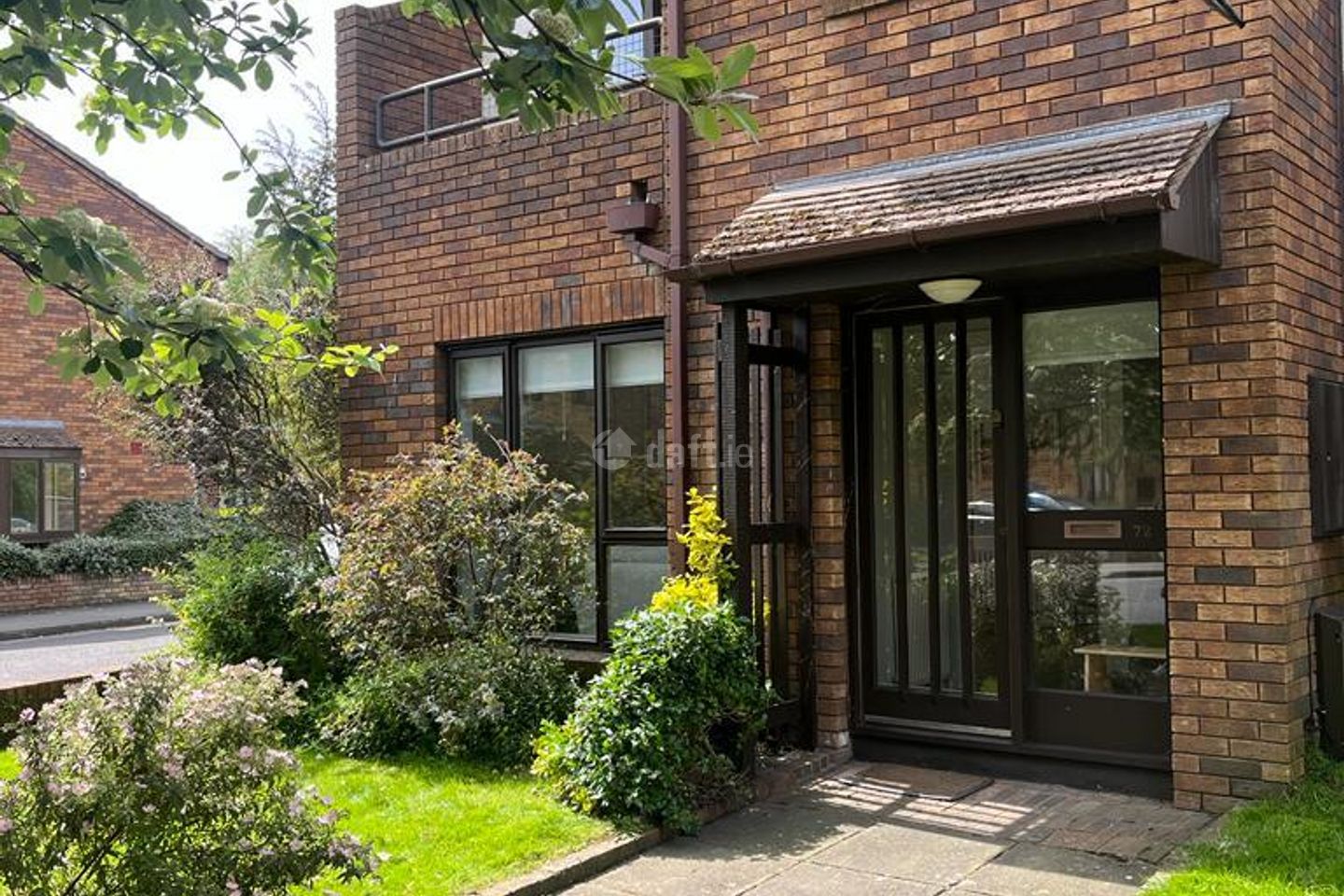 72 Lansdowne Village, Sandymount, Dublin 4 is for rent on Daft.ie