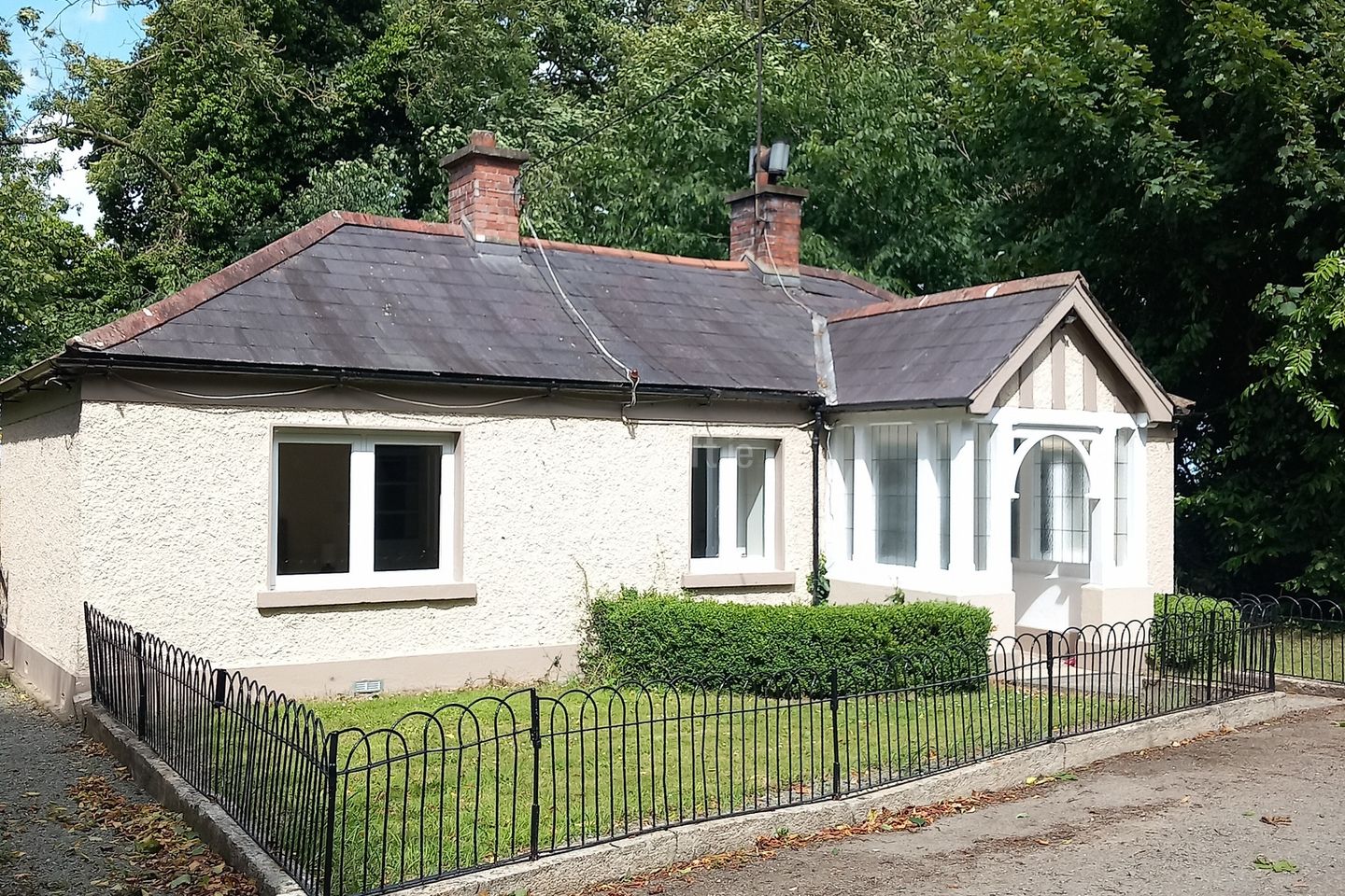 Gate Lodge Dromin House, Dromin, Dunleer, Co. Louth is for rent on Daft.ie