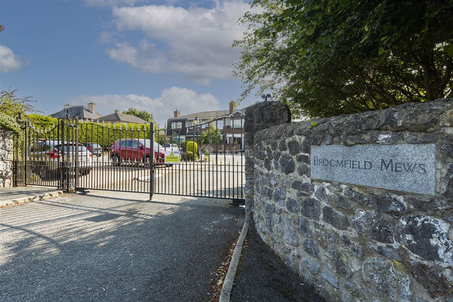 20 Broomfield Mews, Malahide, Co. Dublin is for rent on Daft.ie