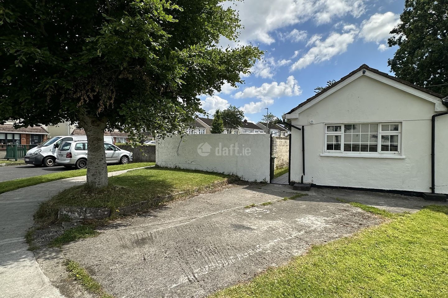 1 Ashfield Gardens, Mulhuddart, Dublin 15 is for rent on Daft.ie