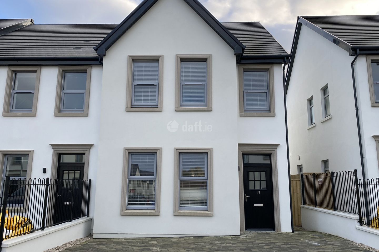 18 Campion Avenue, Abbey Fort, Kinsale, Co. Cork is for rent on Daft.ie