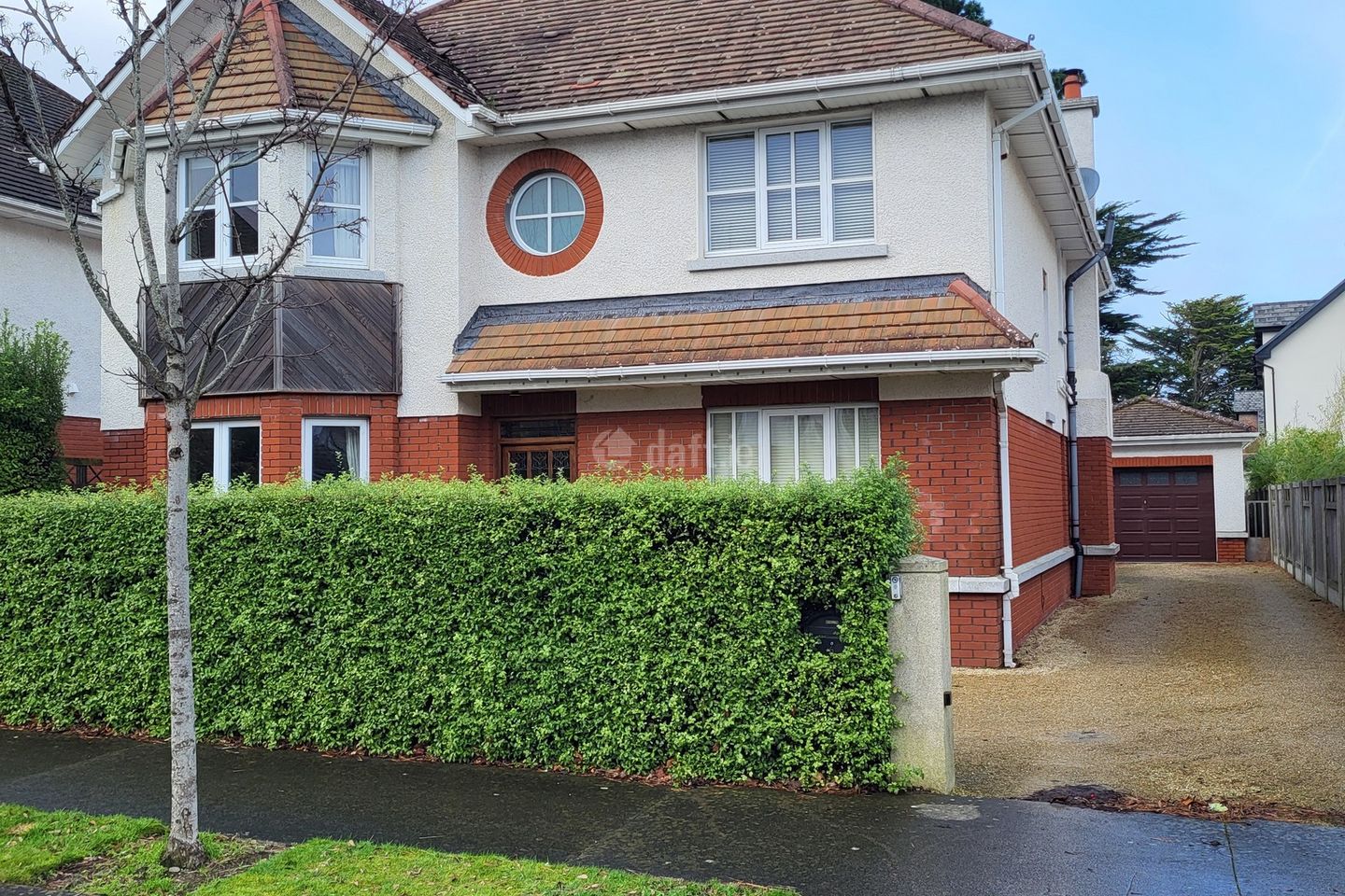 6 Cairnbrook Avenue, Carrickmines, Dublin 18 is for rent on Daft.ie