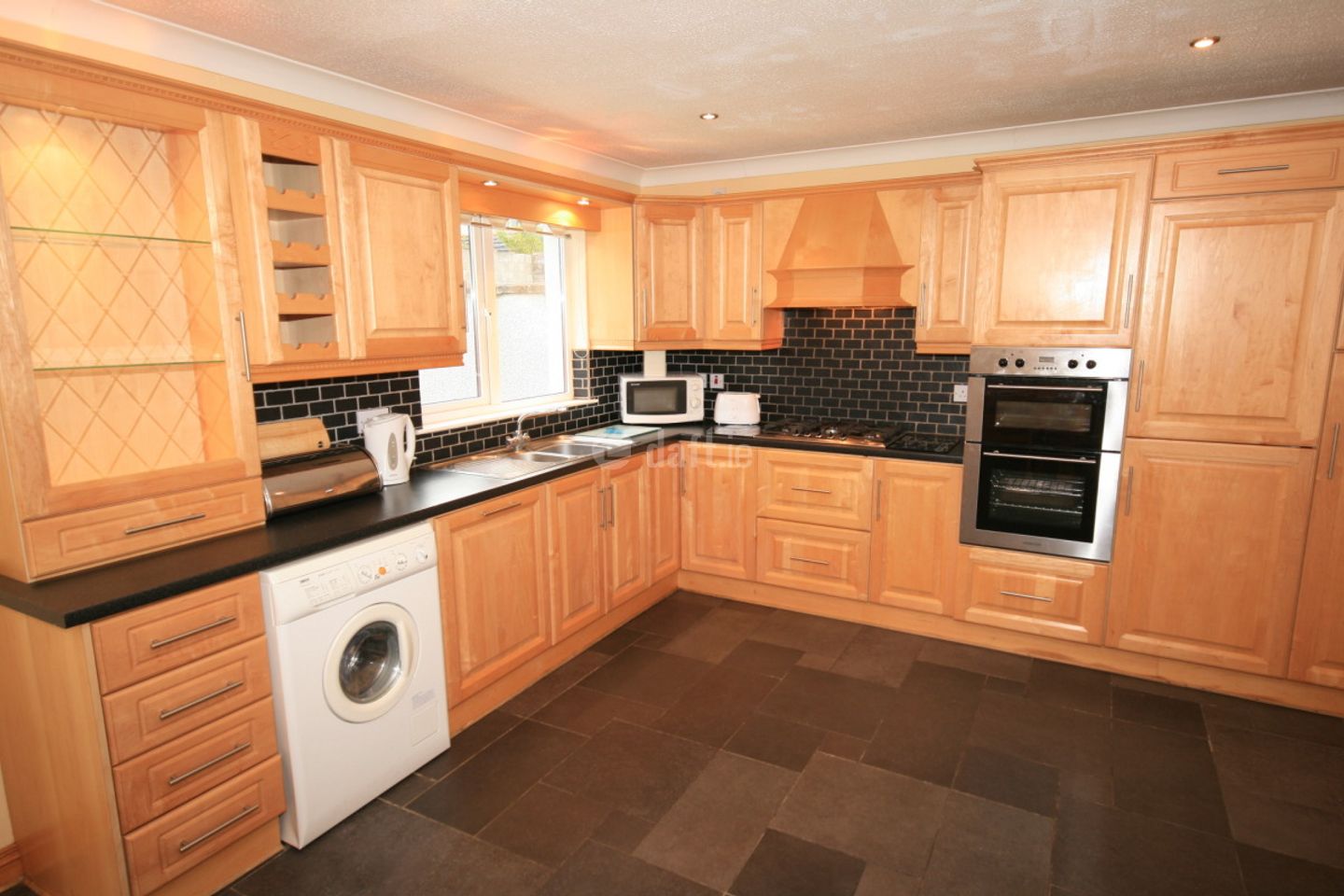 Rockfield Manor, Hoey's Lane, Dundalk, Co. Louth to share on Daft.ie