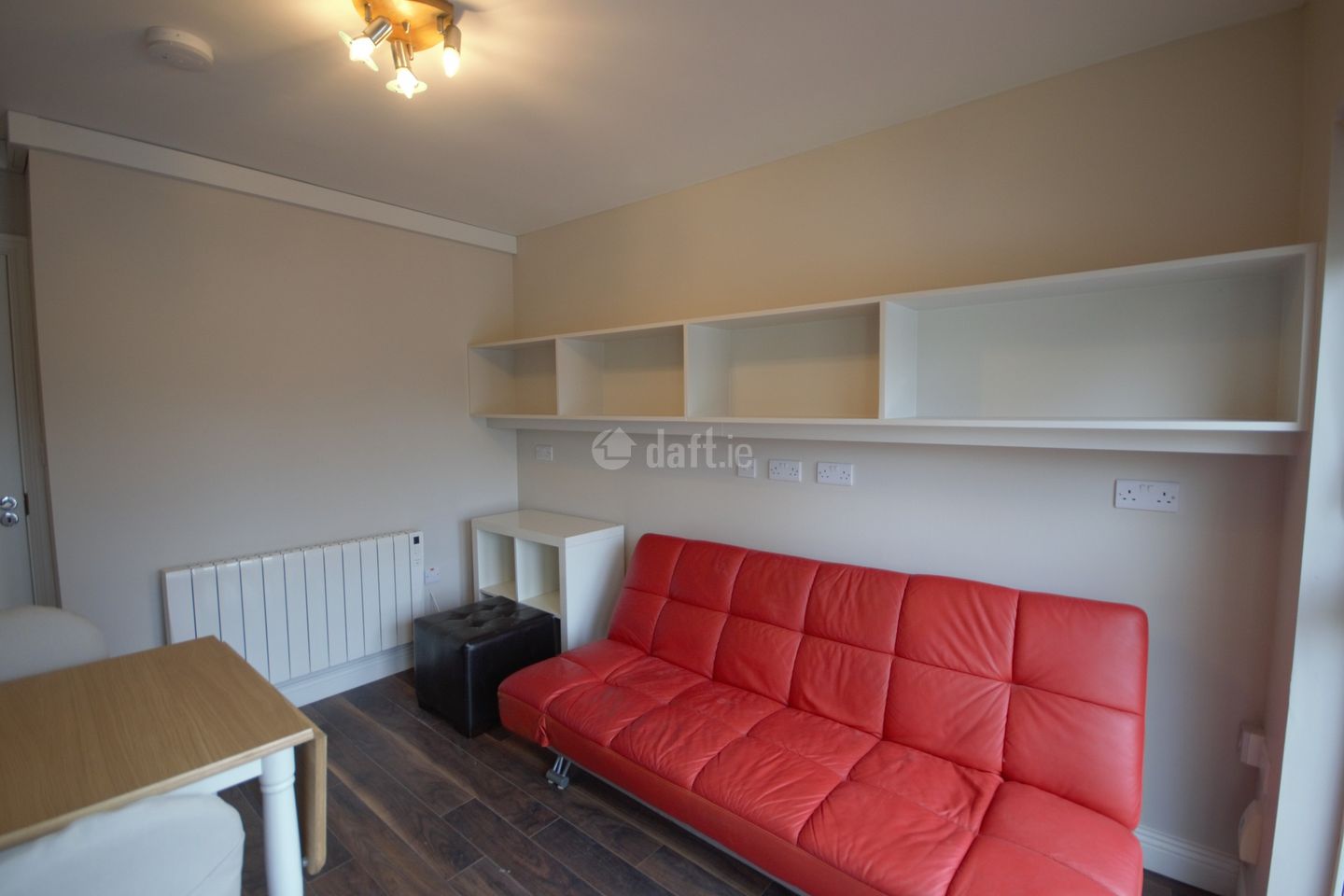 27 Raymonds Court, Newbridge, Co. Kildare is for rent on Daft.ie