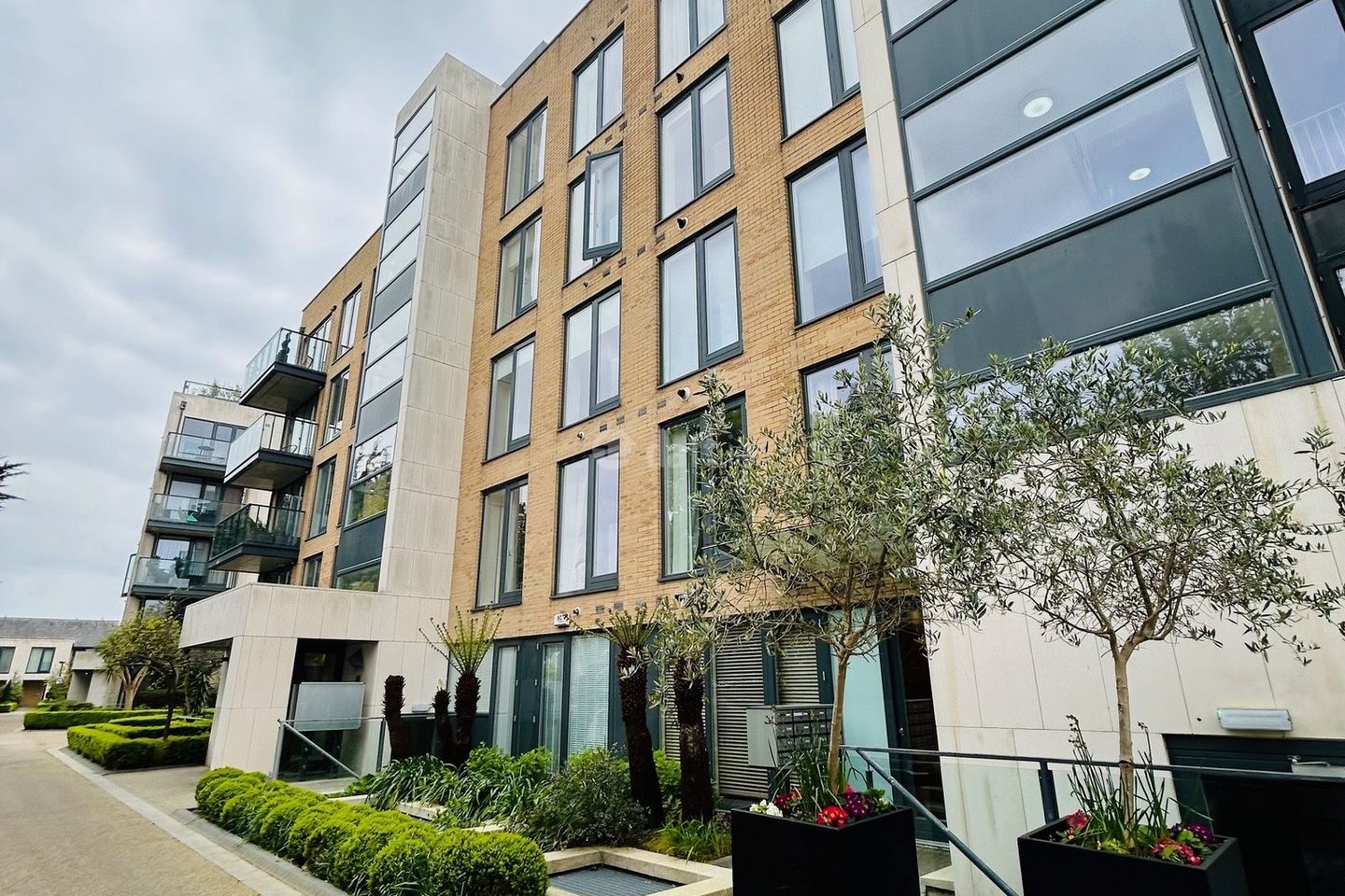 Apartment 62, Bloomfield Park, Donnybrook, Dublin 4 is for rent on Daft.ie