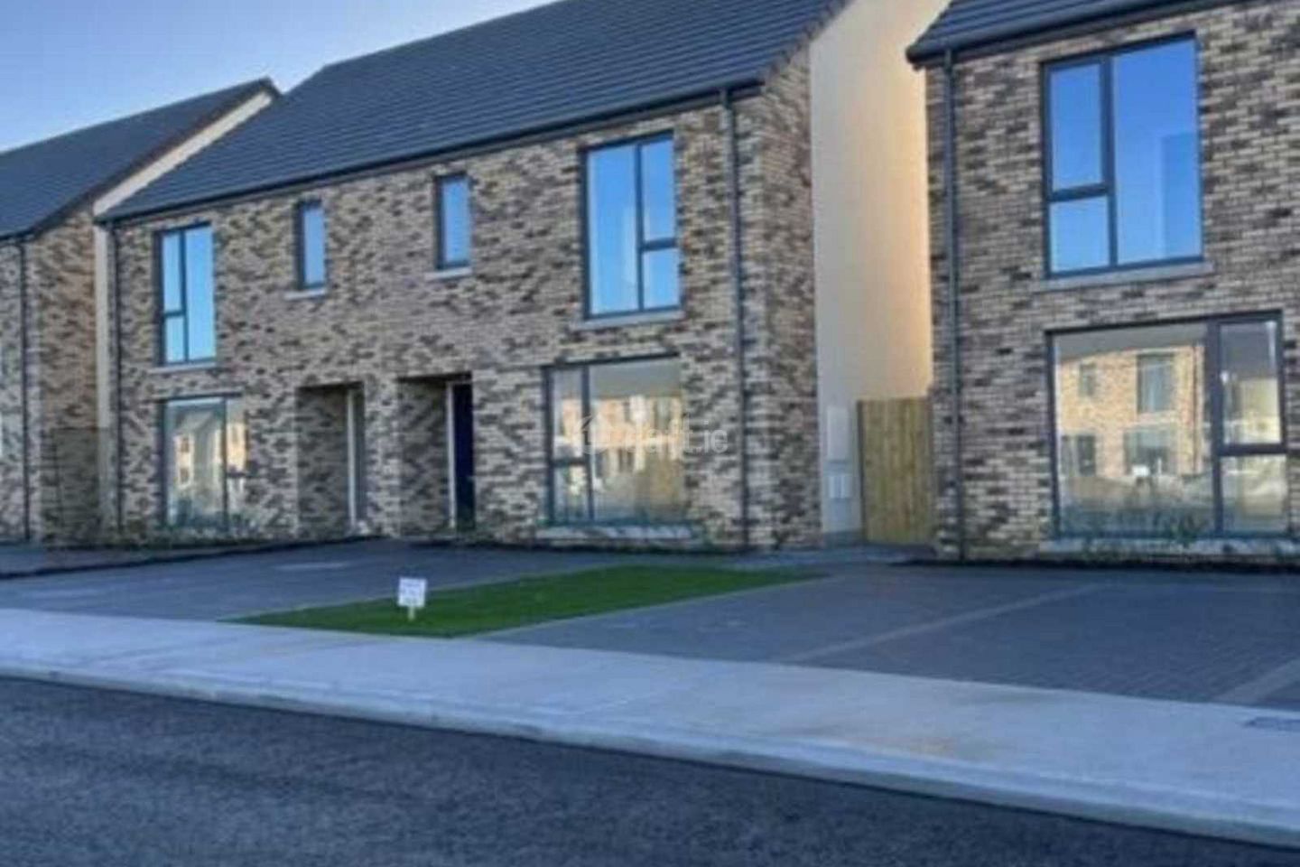 20 Ballymakenny Drive, Ballymakenny Park, Ballymak, Drogheda, Co. Louth is for rent on Daft.ie