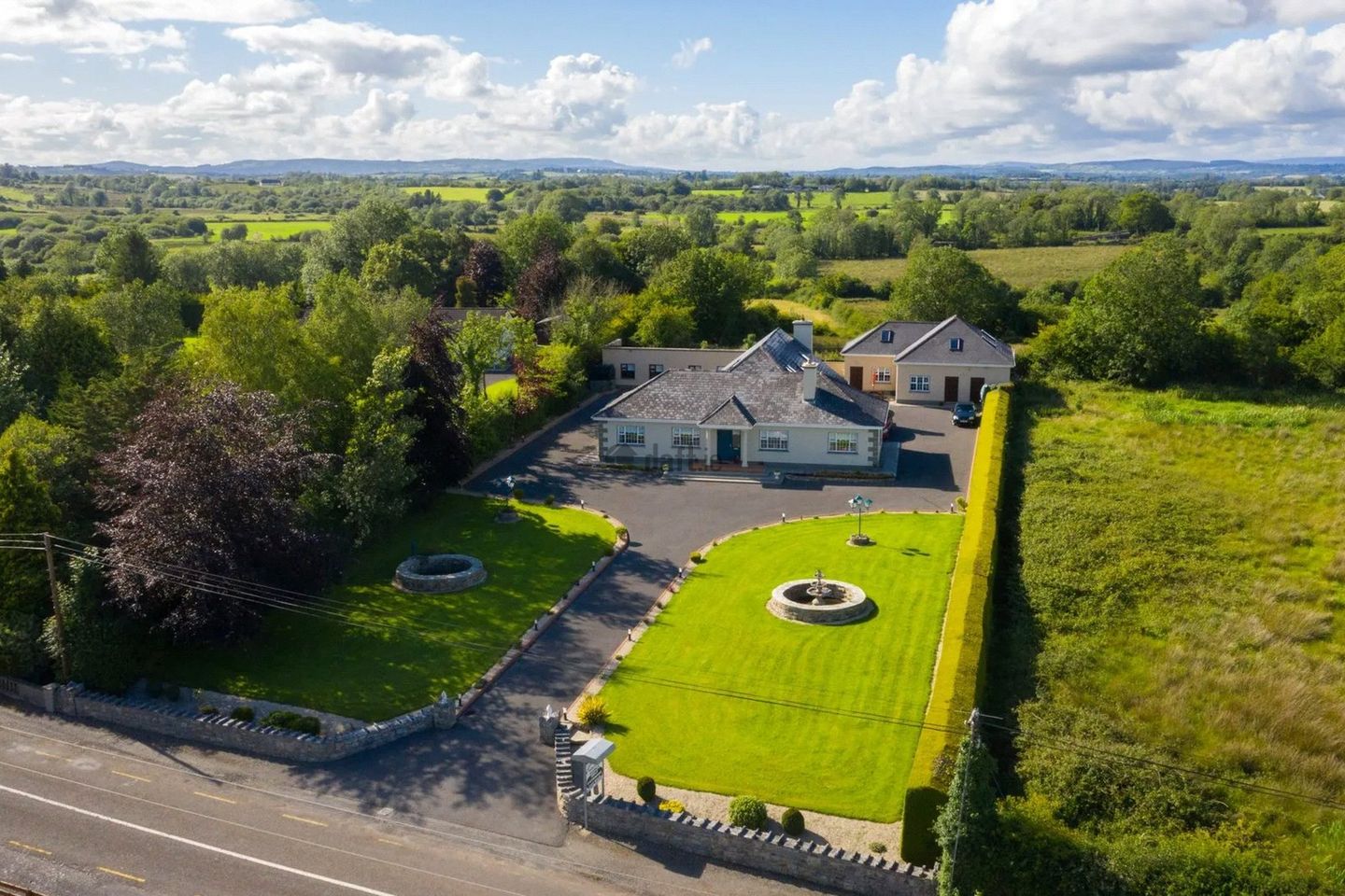 Self Catering Accommodation, Shroankeeragh, Carrick-on-Shannon, Co. Roscommon