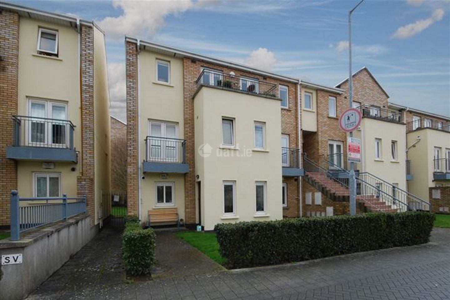 7 Erris Square, Blanchardstown, Dublin 15 is for rent on Daft.ie