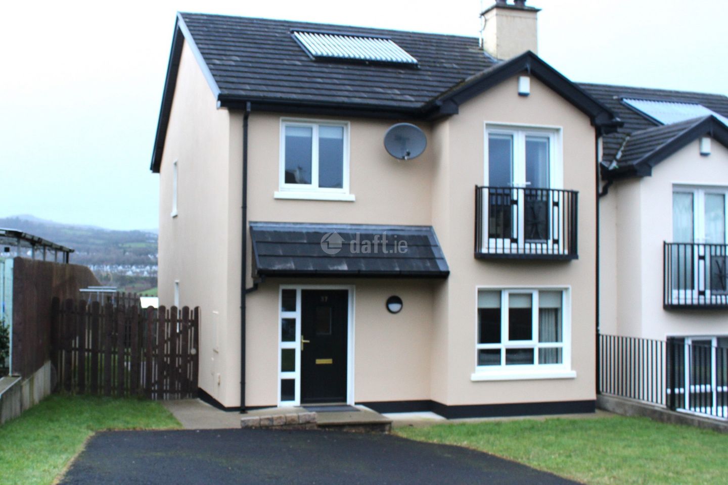 37 Rann Mór Meadow, Crievesmith, Letterkenny, Co. Donegal is for rent