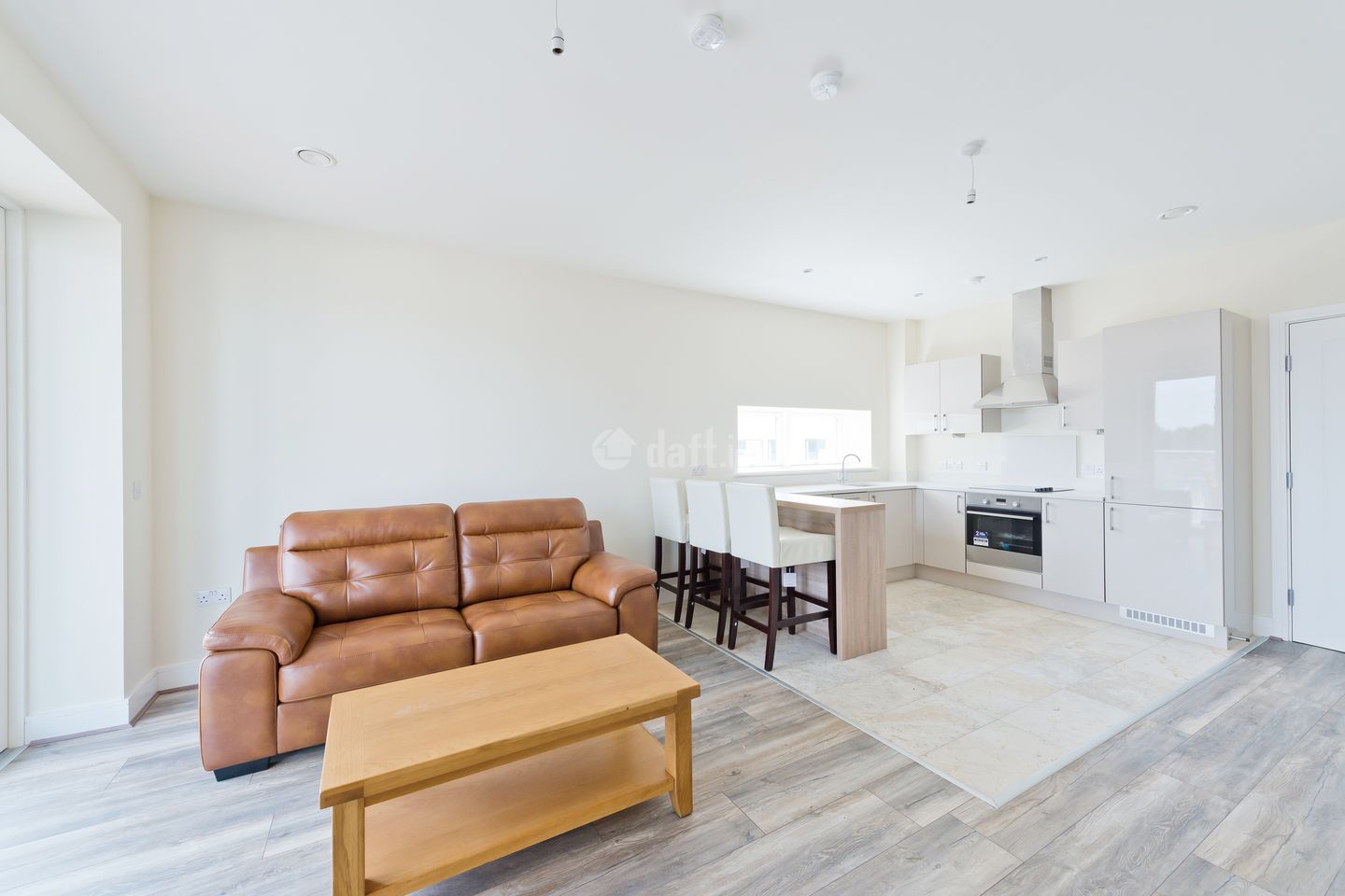 18 Bramley Hall, Hamilton Park, Castleknock, Dublin 15 is for rent on