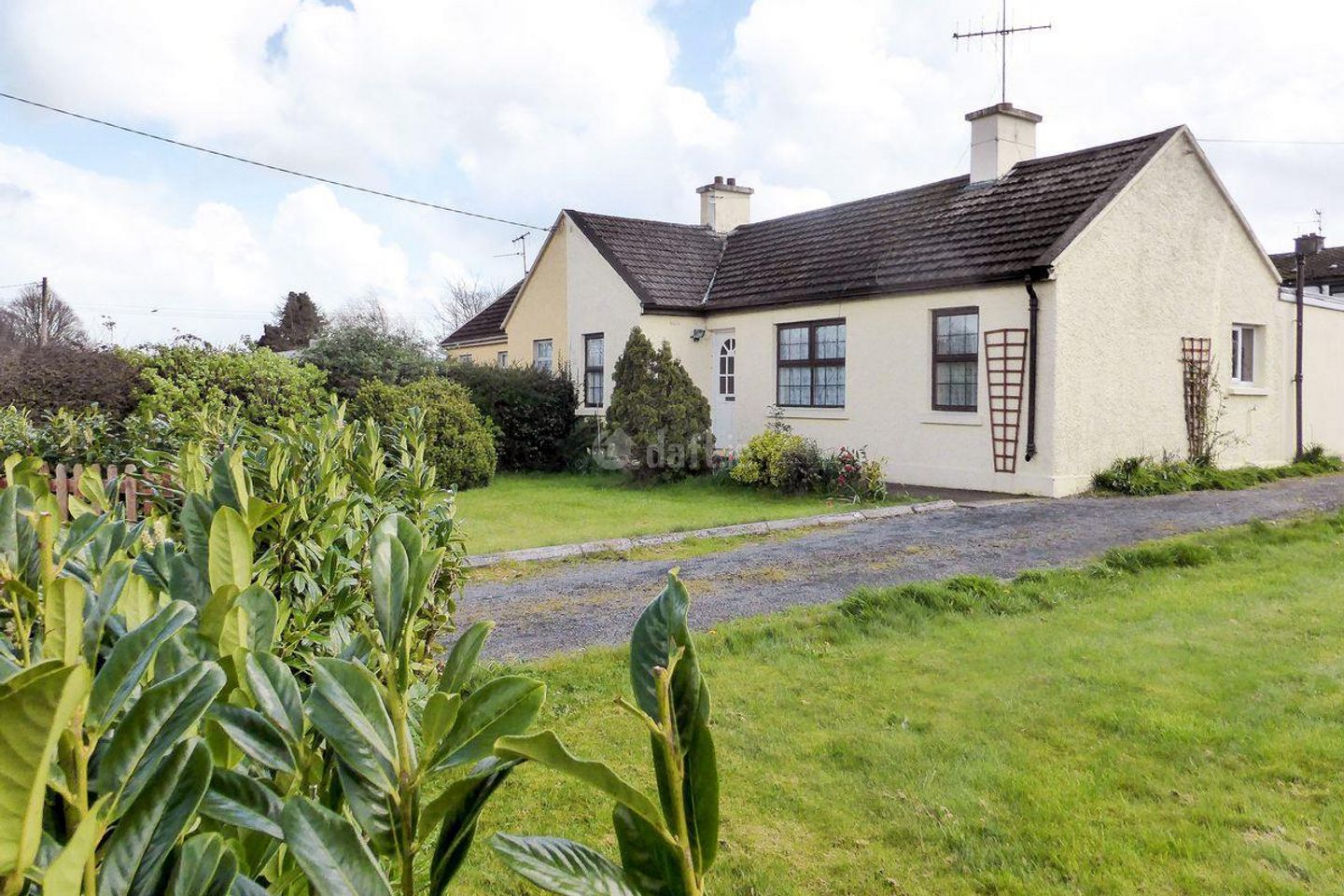 11 Market Street, Clogheen, Co. Tipperary is for rent on Daft.ie