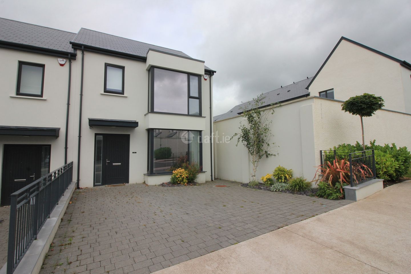 96 Butlers View, Ballinglanna, Glanmire, Co. Cork is for rent on Daft.ie