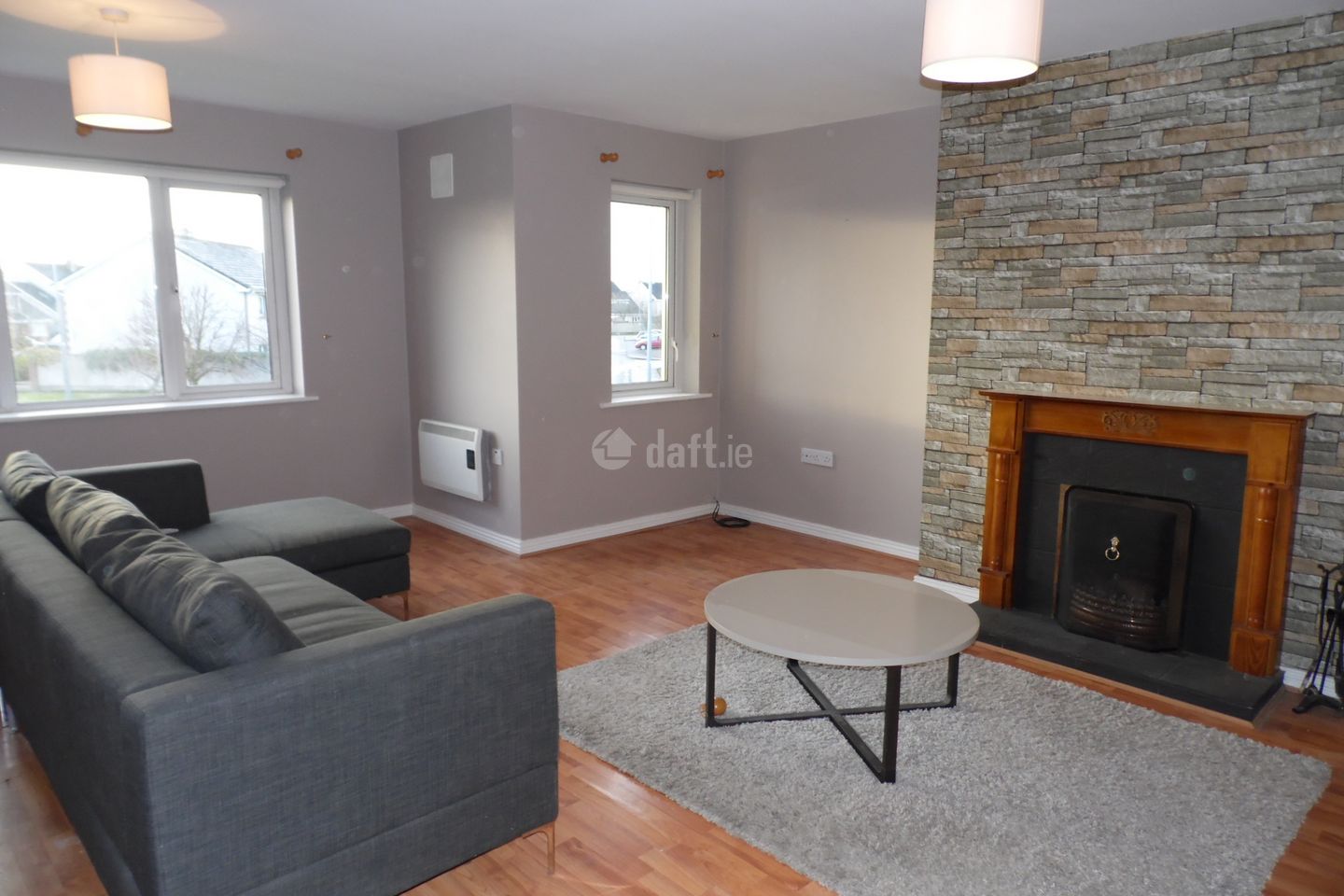 11 An Pairc, Bruach na Habhainn, Quin Road, Ennis, Co. Clare is for