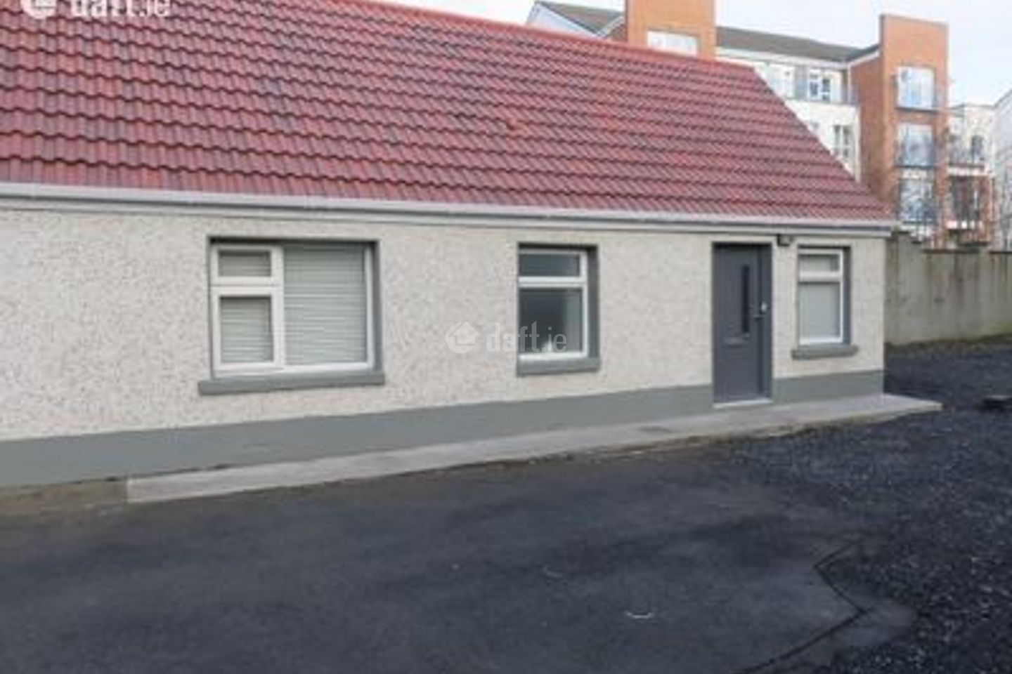 2 Brookfield Cottage, Orchard Lane, Clondalkin, Dublin 22 is for rent