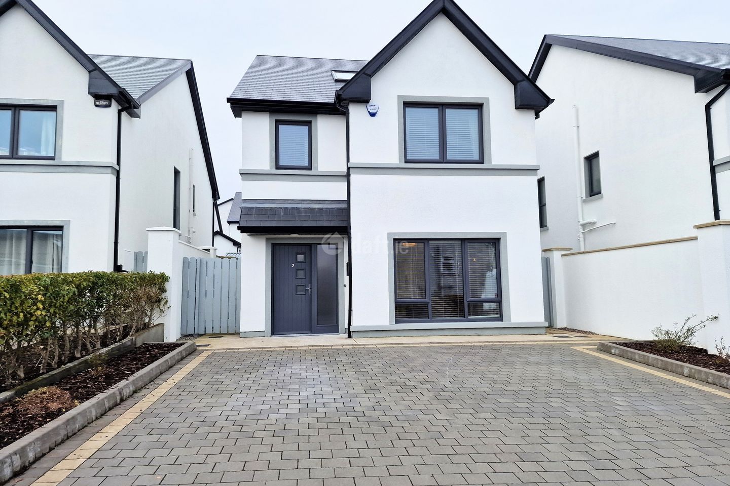 2 Gleann Na Mona, Ballymoneen Road, Knocknacarra, Co. Galway is for