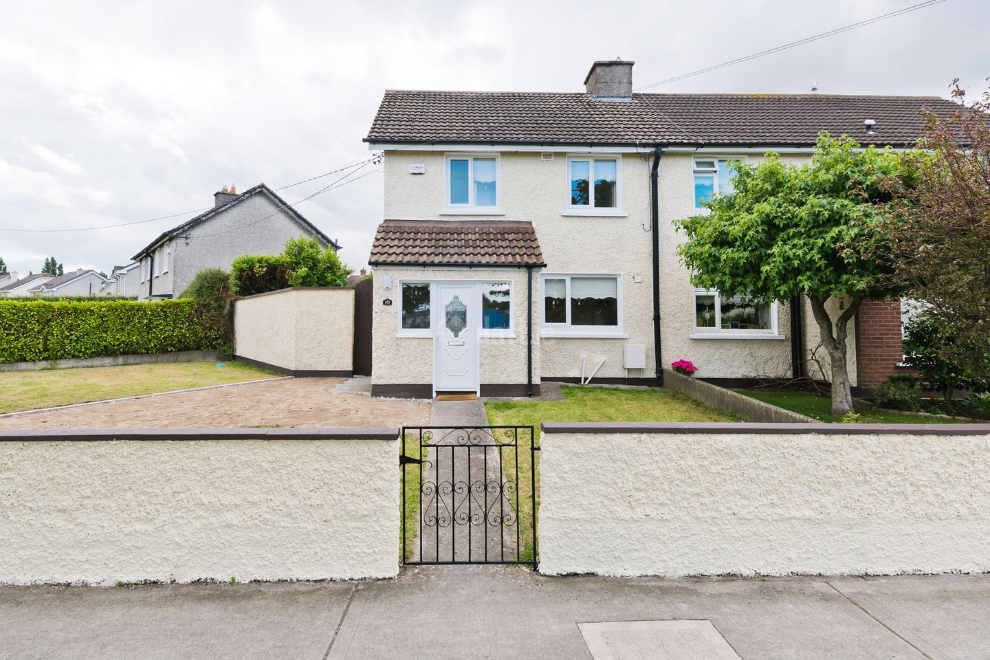 102 Rosemount Estate, Dundrum, Dublin 14 is for rent on Daft.ie