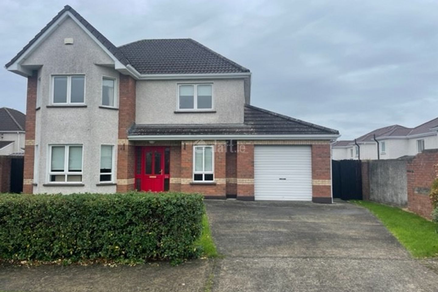 26 The Close, Lakepoint Park, Mullingar, Co. Westmeath is for rent on