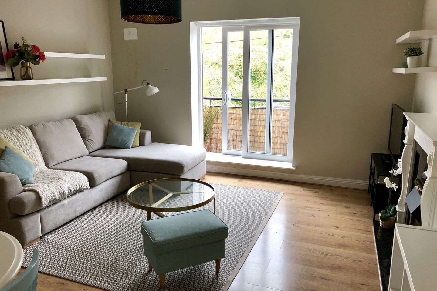 2 Bedroom Apartment, Bow Bridge Place, Kilmainham, Dublin 8 is for rent