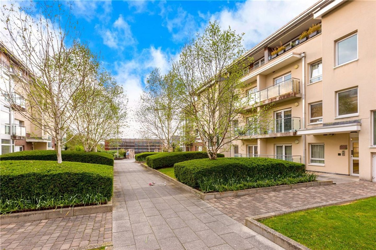 Premium Stylish Modern Apartment,Lyreen Manor, Maynooth, Co. Kildare