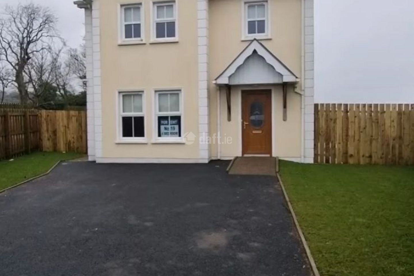 19 New Park Gardens, Moville, Lifford, Moville, Co. Donegal