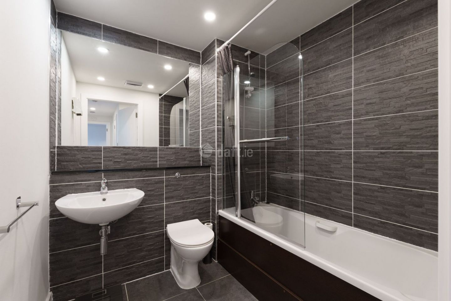 New Seskin Court, Arena, Oldbawn, Dublin 24