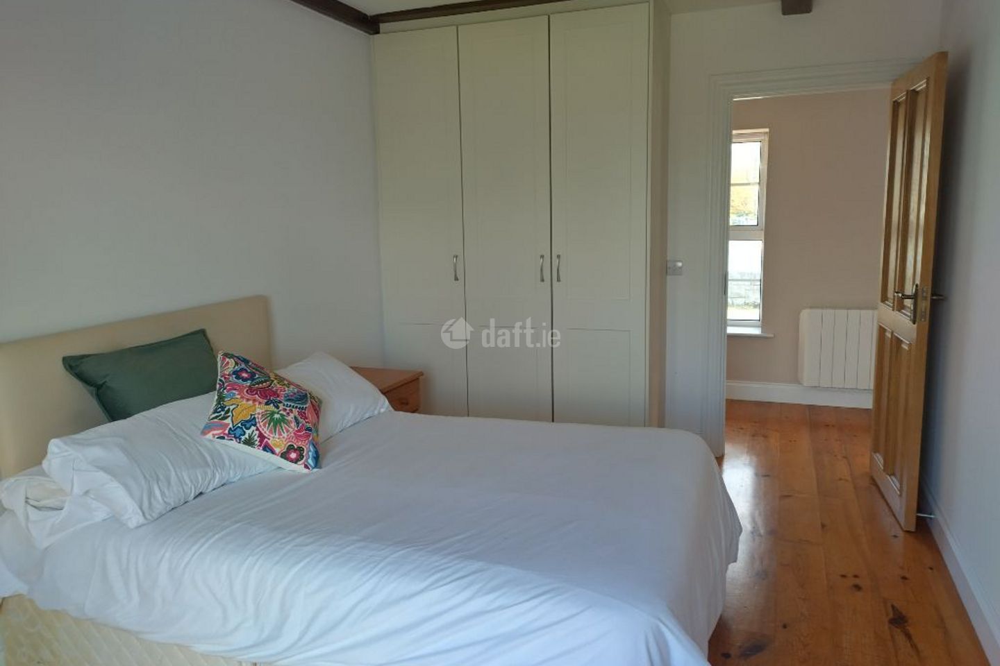 Neale Road, Ballinrobe, Co. Mayo