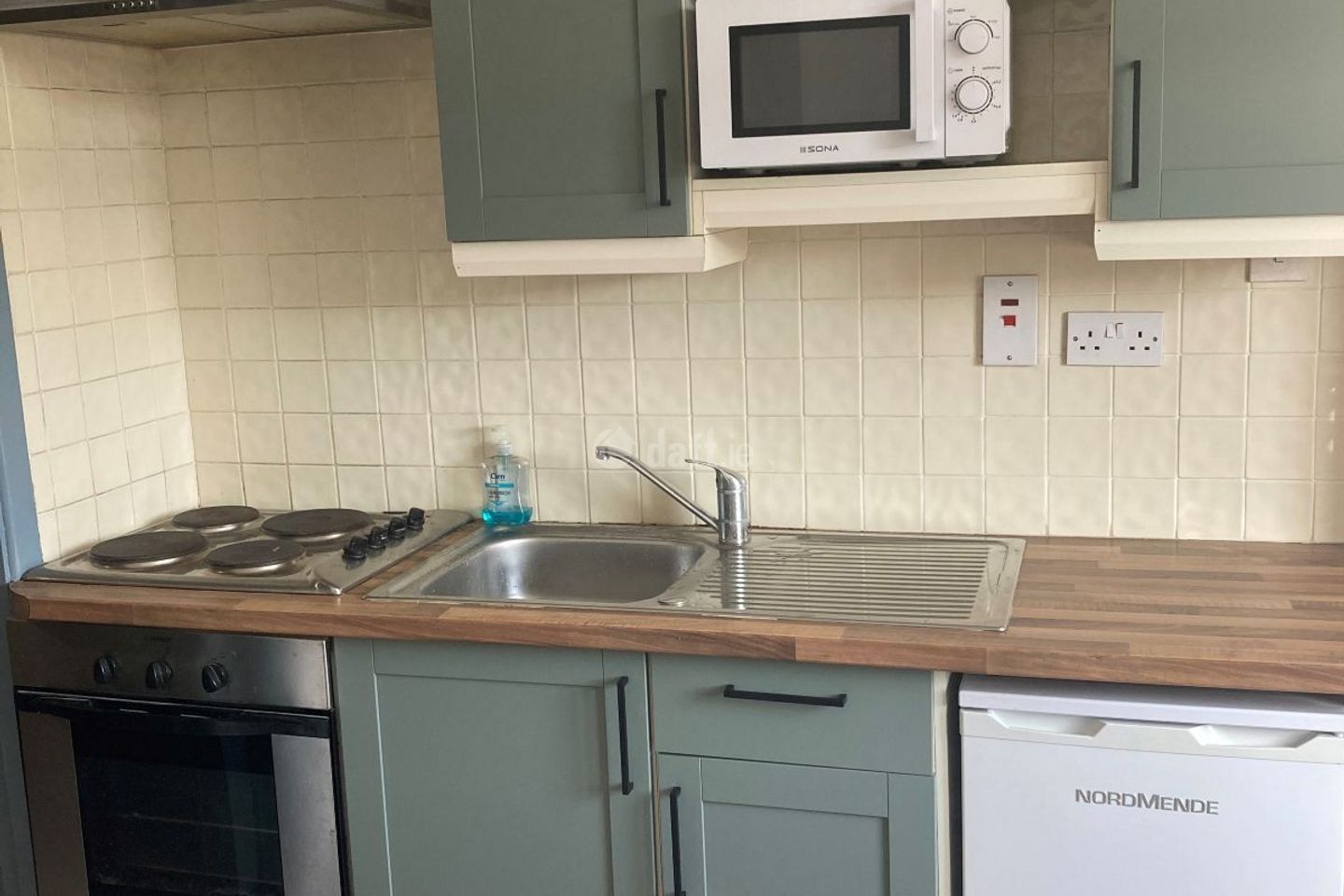 Newcastle Road, Newcastle, Co. Galway