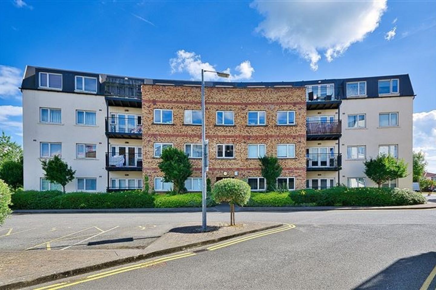 93 Carrigmore Crescent, Saggart, Co. Dublin