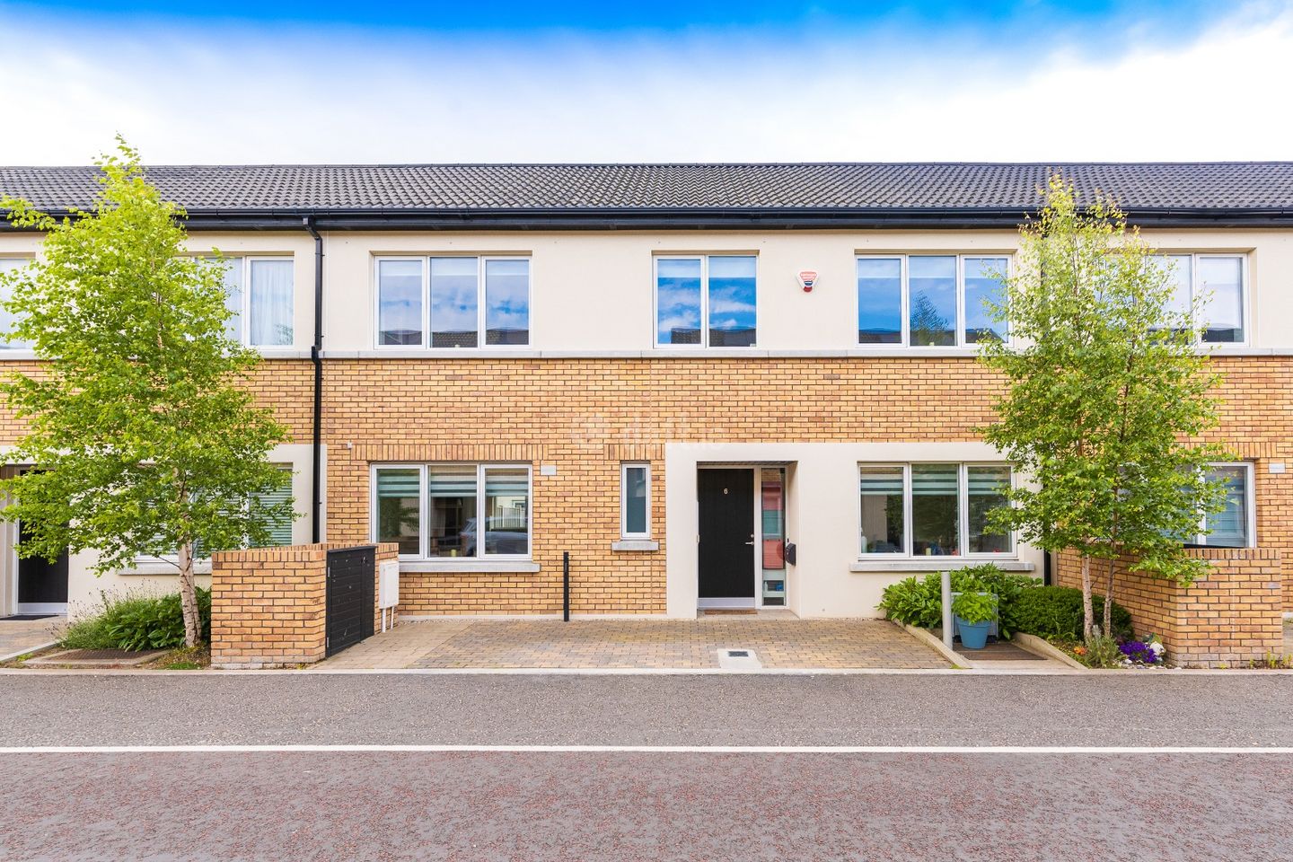 6 Larkfield Dale, Clay Farm, Leopardstown, Dublin 18