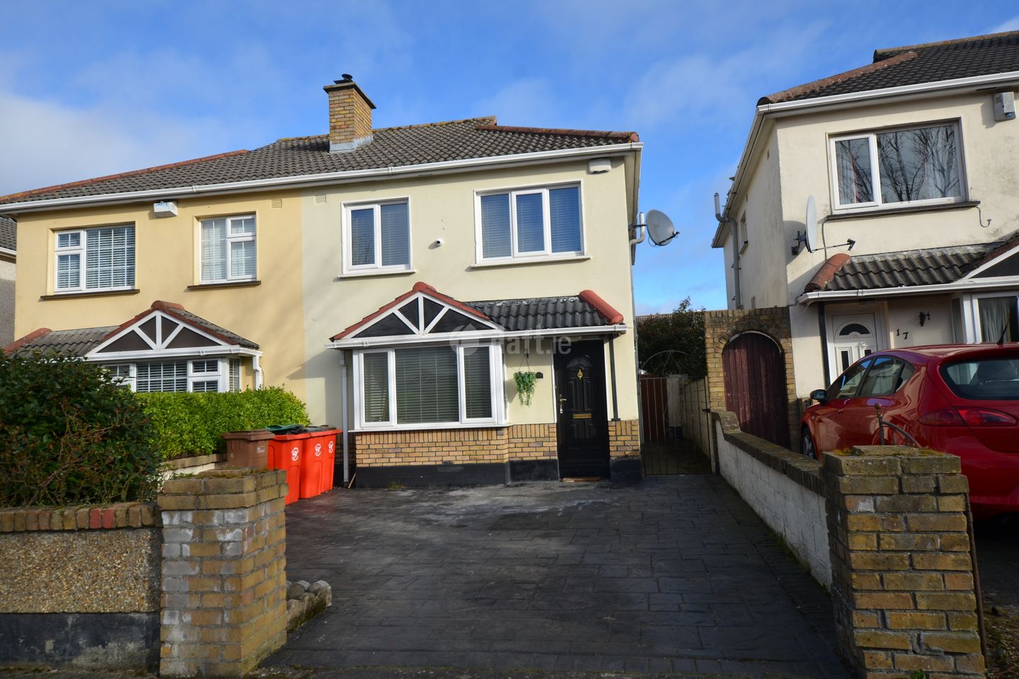 15 Woodlawn Close, Santry, Dublin 9