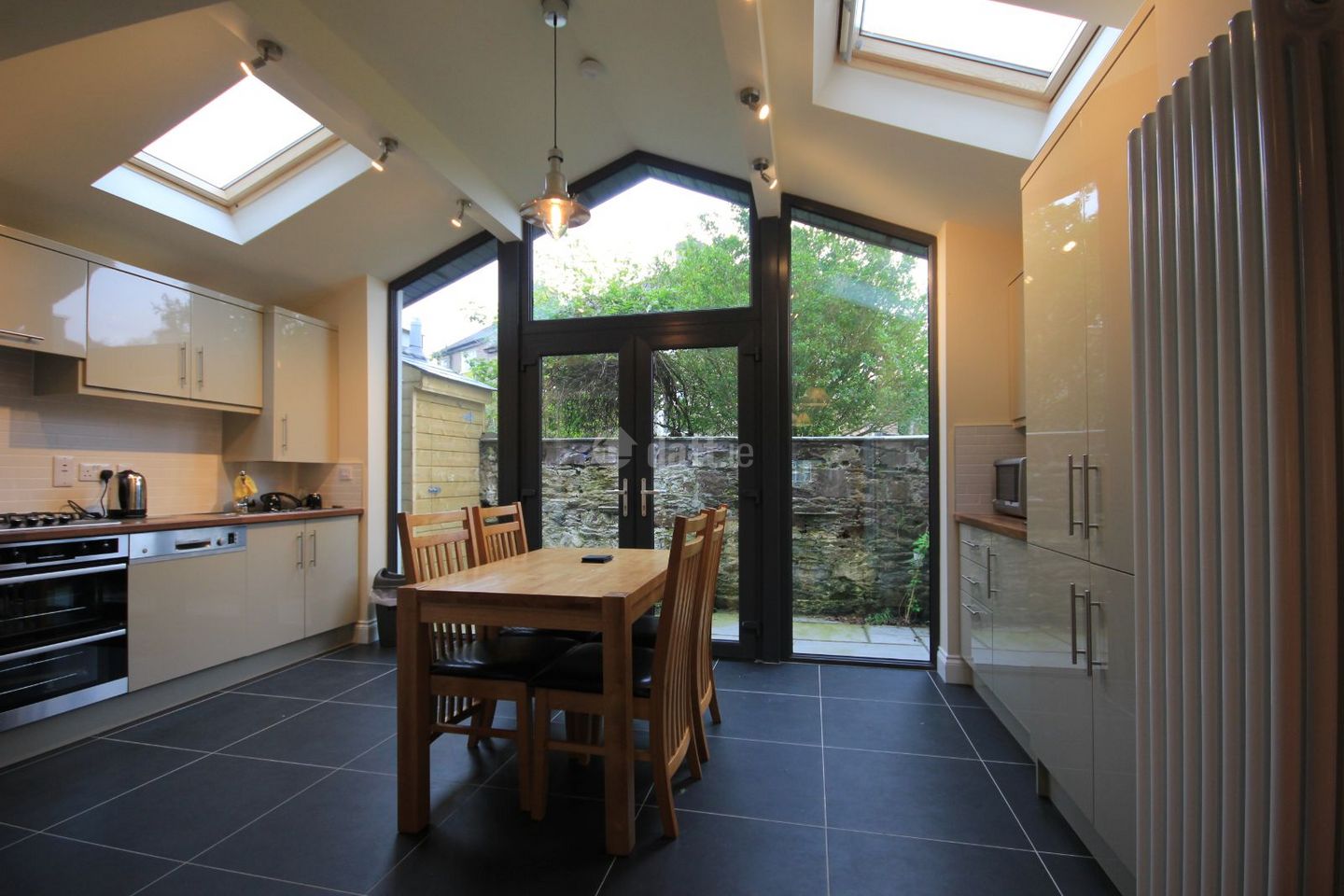 4 Thorne Hill Terrace, Gardiners Hill, Dillons Cross, Co. Cork